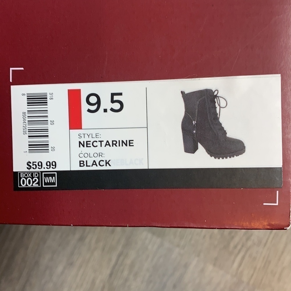 Brand New High Heel Black Boots Size 9.5 - Picture 12 of 12